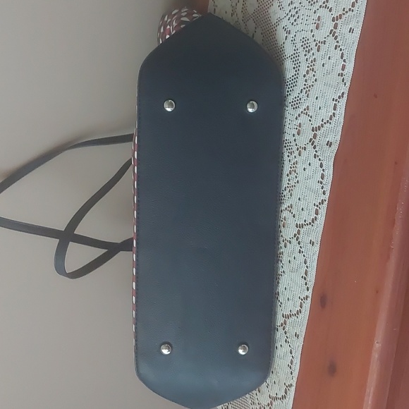 Nine West Navy Red and White Hearts Large Tote - Picture 5 of 16